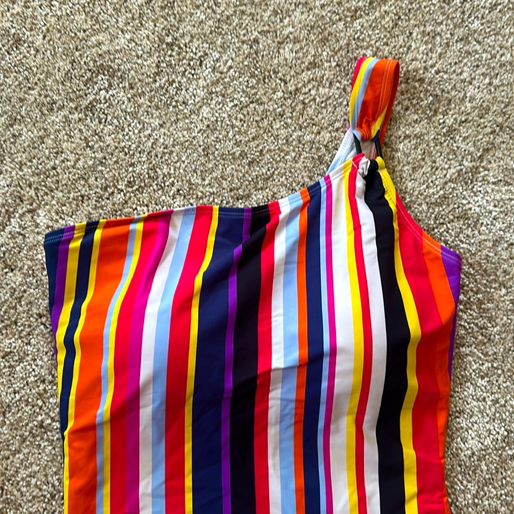 Hermoza size 8 swim suit - Picture 2 of 8